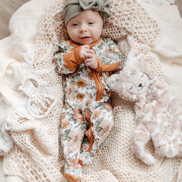 Infant Girls Floral Bamboo Sleepers/Rompers | 2 Way Zipper | Convertable Hands - Picture 2 of 6